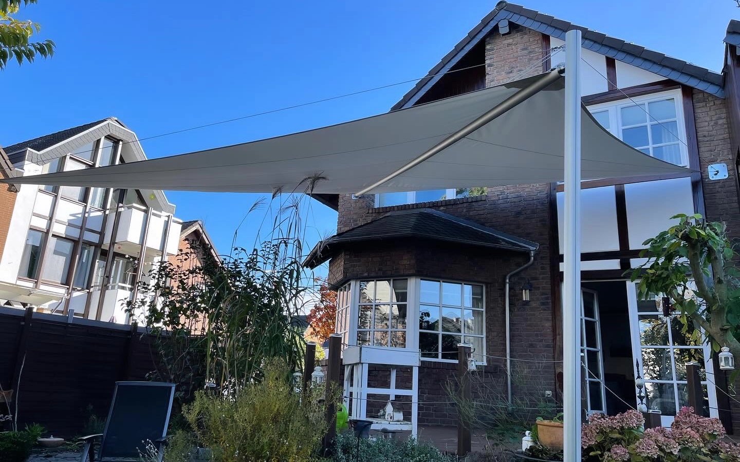 Elektrischaufrollbares Sonnensegel